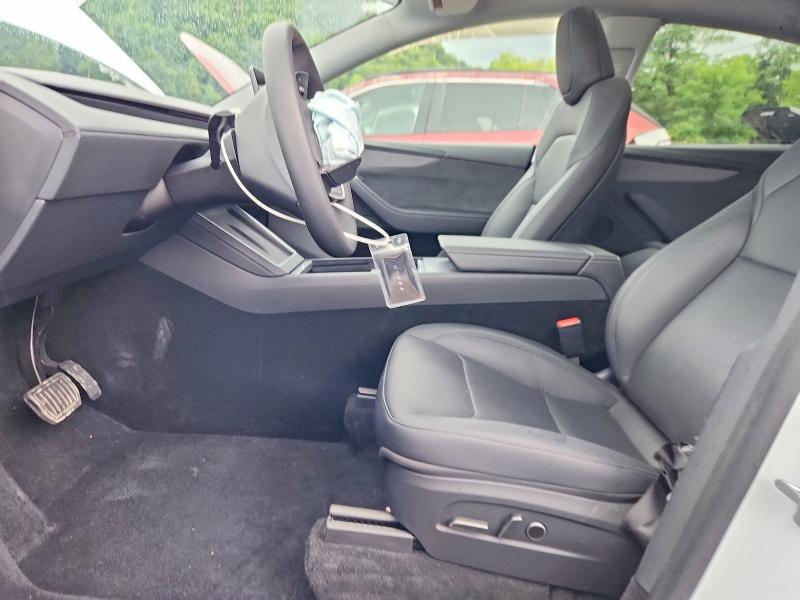 Продажа на аукционе авто 2026 Tesla Model Y, vin: 7SAYGDEDXTA500576, номер лота: 62201396