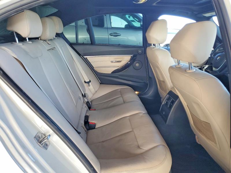 Продаж на аукціоні авто 2016 Bmw 328, vin: WBA8E9G55GNU28215, номер лоту: 62465006