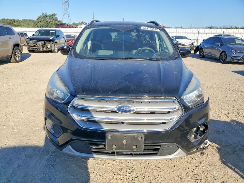 Продажа на аукционе авто 2018 Ford Escape, vin: 1FMCU9GD3JUA99482, номер лота: 60475556