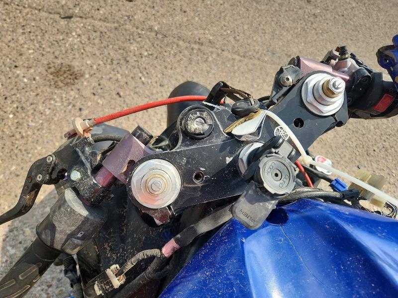 56654006 :رقم المزاد ، JYARJ12E16A008920 vin ، 2006 Yamaha Yzfr6 مزاد بيع