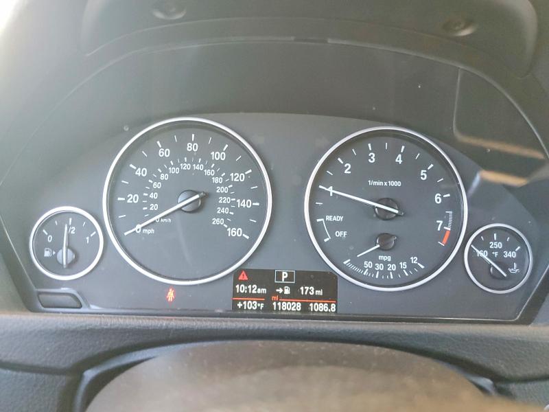 2018 Bmw 320 მანქანა იყიდება აუქციონზე, vin: WBA8A9C50JAD26906, აუქციონის ნომერი: 63392066