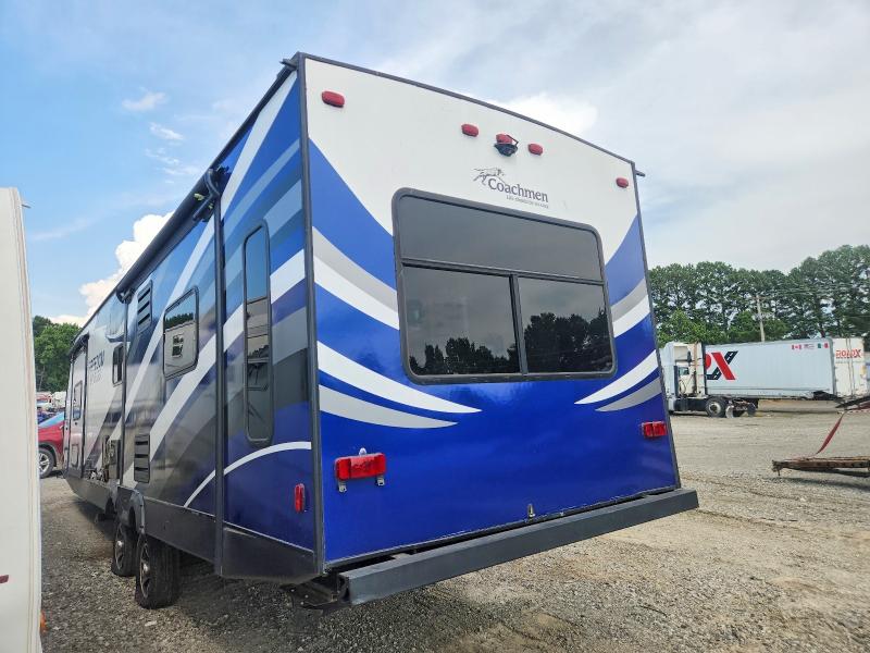61215466 :رقم المزاد ، 5ZT2FEUB5JS029479 vin ، 2018 Coachman Recreational Vehicle (rv) مزاد بيع