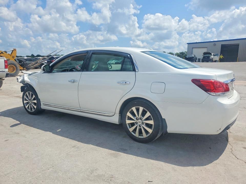 60630576 :رقم المزاد ، 4T1BK3DB7BU428705 vin ، 2011 Toyota Avalon مزاد بيع