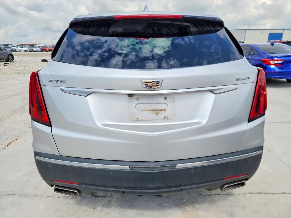 60806366 :رقم المزاد ، 1GYKNAR42LZ219493 vin ، 2020 Cadillac Xt5 مزاد بيع