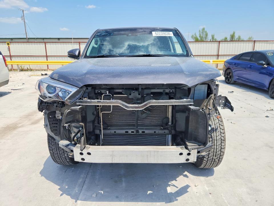2022 Toyota 4runner მანქანა იყიდება აუქციონზე, vin: JTENU5JR9N5986302, აუქციონის ნომერი: 62239036