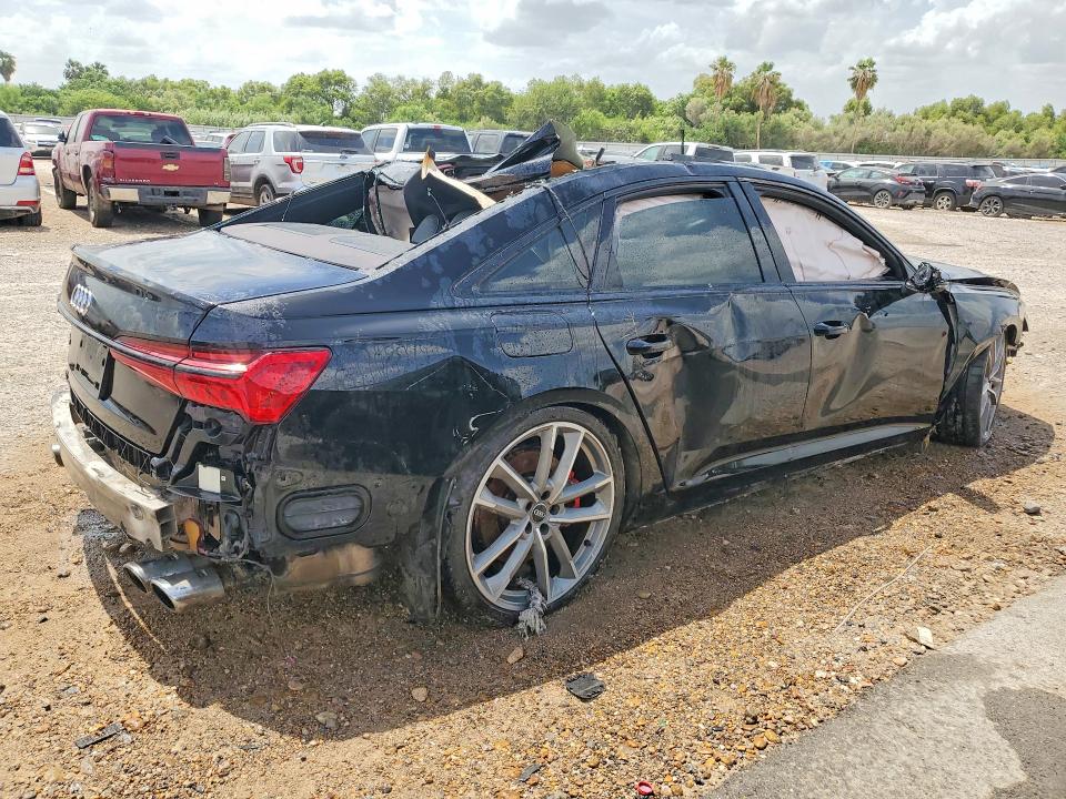 61383756 :رقم المزاد ، WAUDFAF22LN067217 vin ، 2020 Audi S6 مزاد بيع