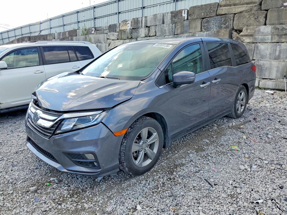 60359136 :رقم المزاد ، 5FNRL6H77JB022566 vin ، 2018 Honda Odyssey مزاد بيع