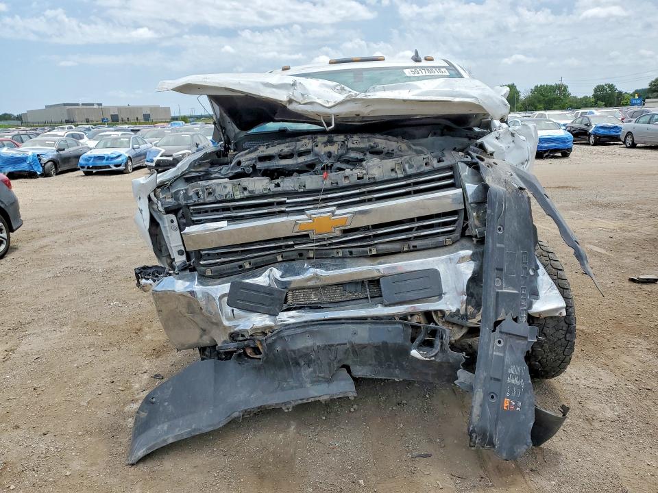 59178616 :رقم المزاد ، 1GC2KUEG6FZ558343 vin ، 2015 Chevrolet 2500 مزاد بيع