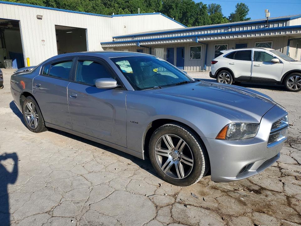 62898696 :رقم المزاد ، 2C3CDXCT5EH338047 vin ، 2014 Dodge Charger مزاد بيع