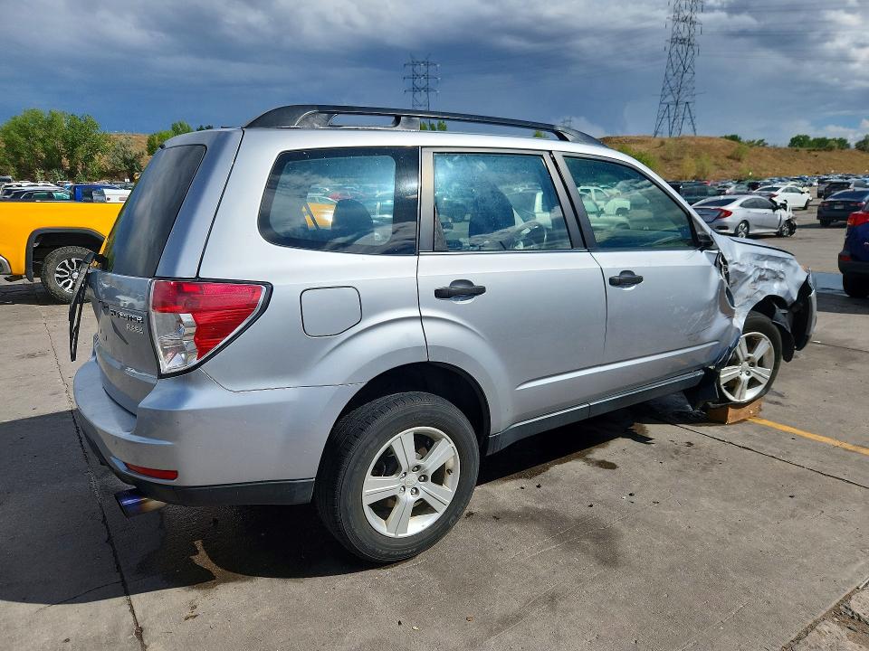 Продажа на аукционе авто 2012 Subaru Forester, vin: JF2SHABC1CG462479, номер лота: 61227286