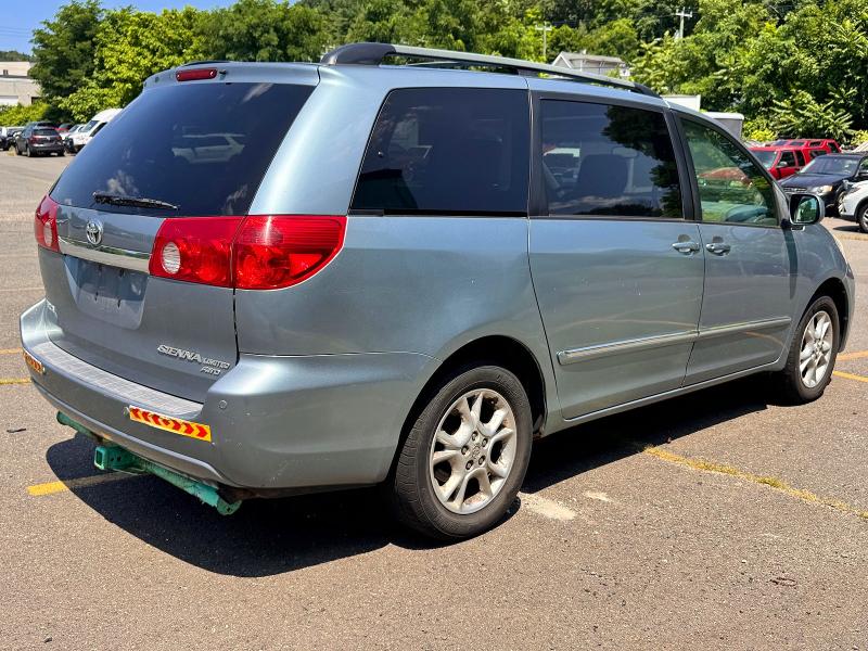 63122136 :رقم المزاد ، 5TDBA22C16S067155 vin ، 2006 Toyota Sienna مزاد بيع