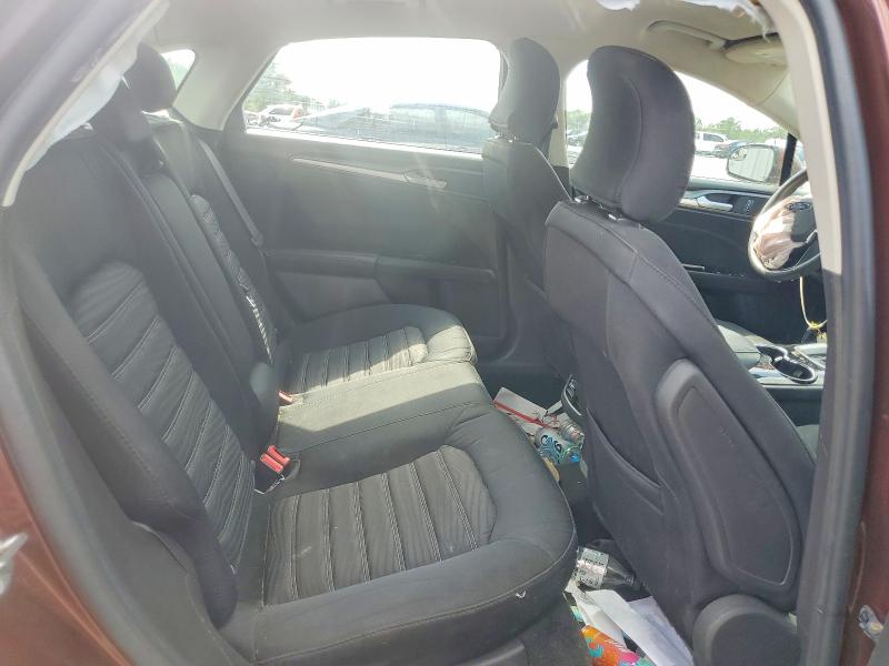 2016 Ford Fusion მანქანა იყიდება აუქციონზე, vin: 3FA6P0HDXGR220842, აუქციონის ნომერი: 61744066
