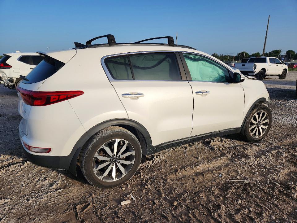 2018 Kia Sportage მანქანა იყიდება აუქციონზე, vin: KNDPN3AC3J7387226, აუქციონის ნომერი: 61149226