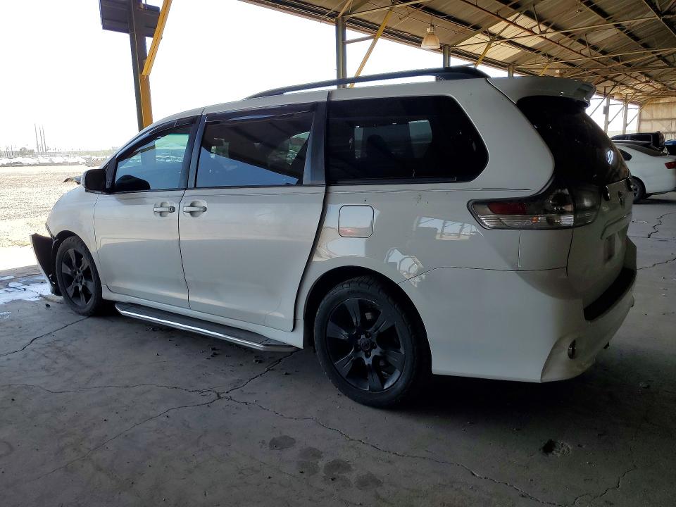 2011 Toyota Sienna მანქანა იყიდება აუქციონზე, vin: 5TDXK3DCXBS054422, აუქციონის ნომერი: 60080886