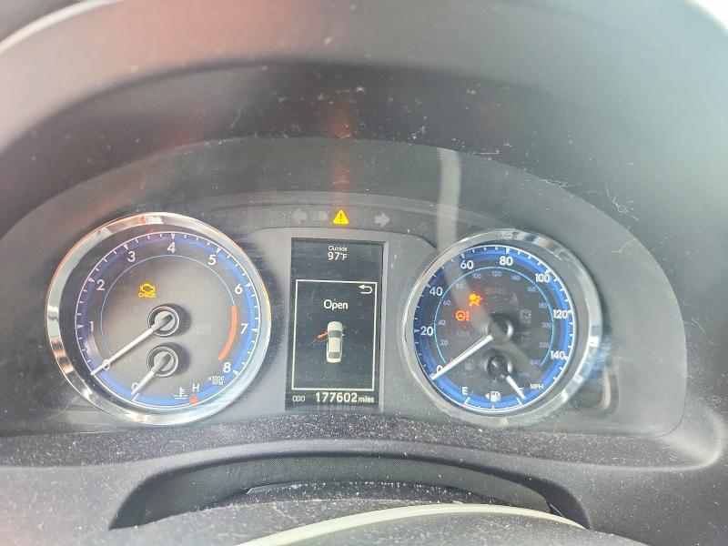 Продажа на аукционе авто 2019 Toyota Corolla, vin: 5YFBURHE0KP886492, номер лота: 59540796
