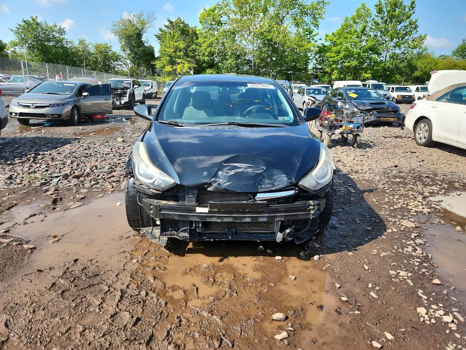 Продажа на аукционе авто 2015 Hyundai Elantra, vin: 5NPDH4AEXFH564486, номер лота: 62873626