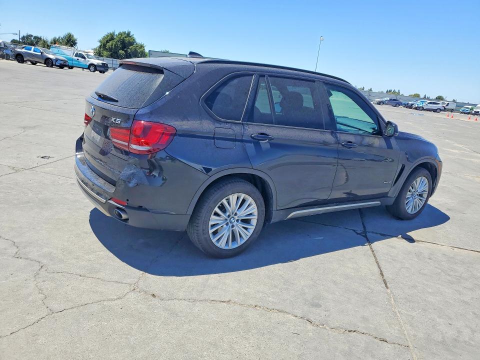 62889776 :رقم المزاد ، 5UXKR0C5XJ0X91482 vin ، 2018 Bmw X5 مزاد بيع