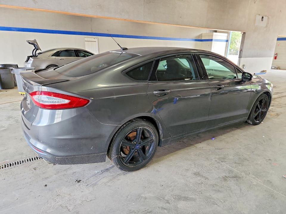 62005506 :رقم المزاد ، 3FA6P0H72GR263940 vin ، 2016 Ford Fusion مزاد بيع