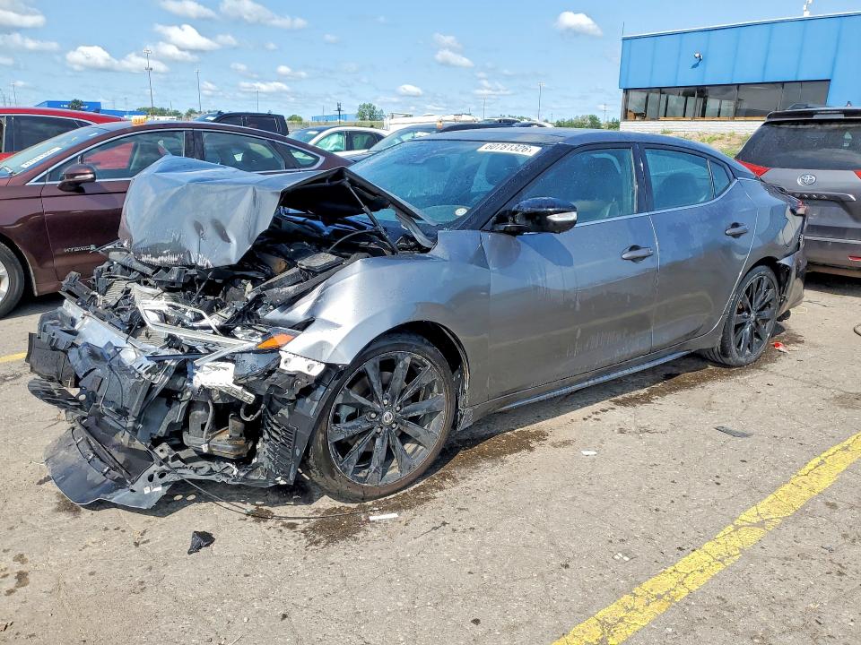 60781326 :رقم المزاد ، 1N4AA6EV4NC509027 vin ، 2022 Nissan Maxima مزاد بيع