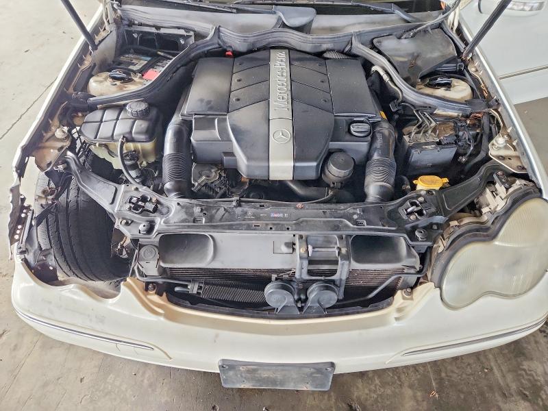 2002 Mercedes-benz C მანქანა იყიდება აუქციონზე, vin: WDBRF64J22F249121, აუქციონის ნომერი: 61408626