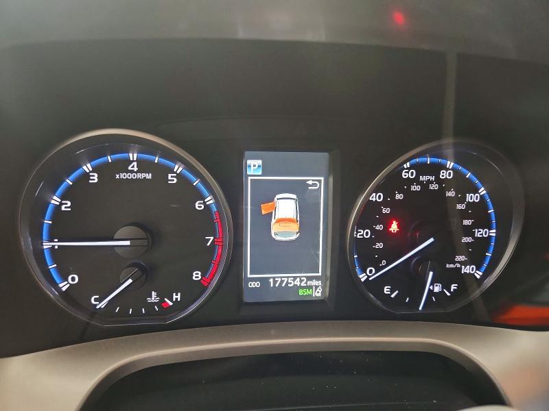 58392926 :رقم المزاد ، JTMRFREV4JJ204844 vin ، 2018 Toyota Rav4 مزاد بيع