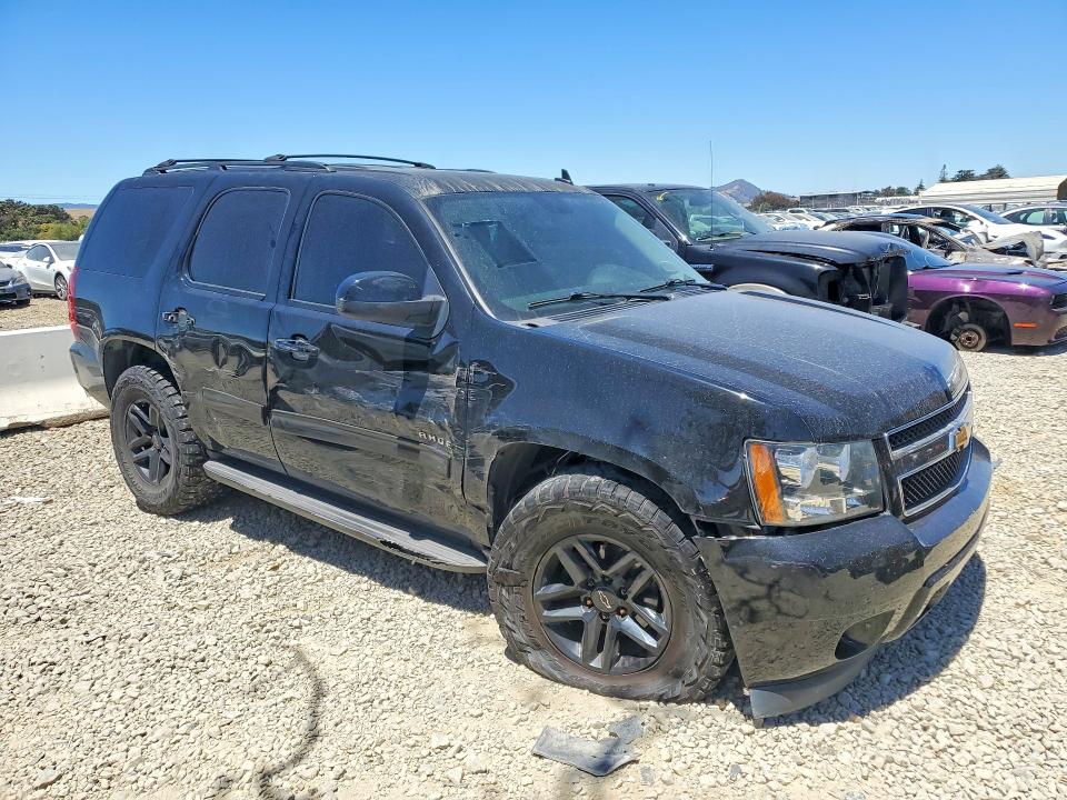 58153486 :رقم المزاد ، 1GNSCAE0XDR337105 vin ، 2013 Chevrolet Tahoe مزاد بيع