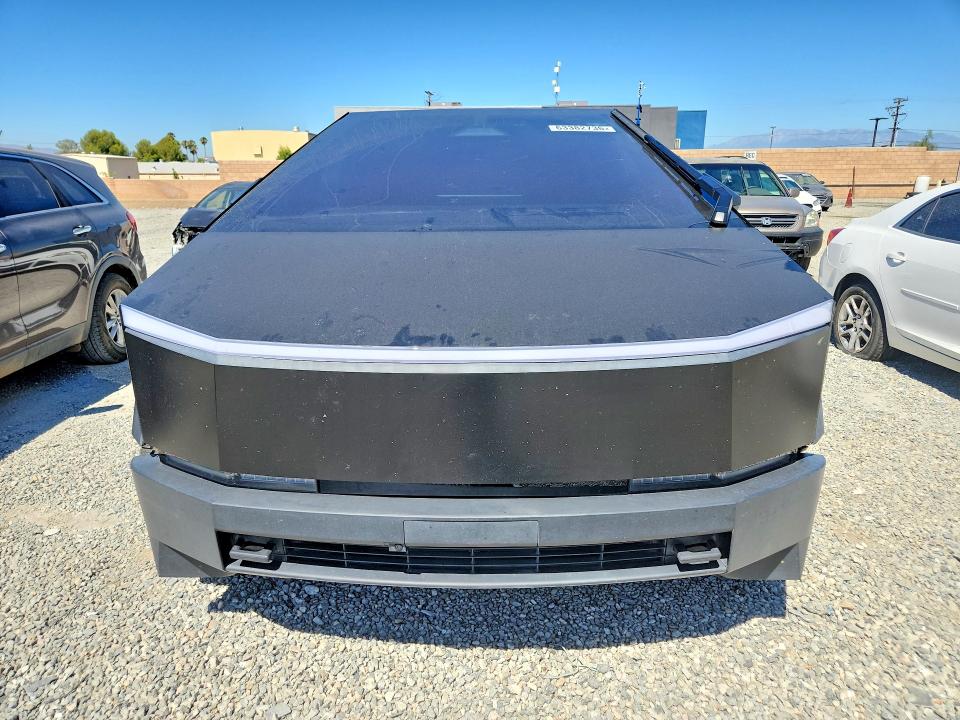 63382736 :رقم المزاد ، 7G2CEHED5RA043797 vin ، 2024 Tesla Cybertruck مزاد بيع