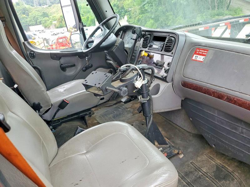 Aukcja sprzedaży 2013 Freightliner M2, vin: 1FVACXBS1DHFA3677, numer aukcji: 85610595