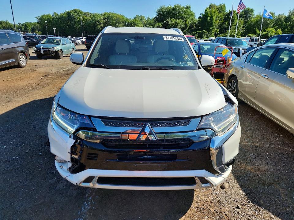 2019 Mitsubishi Outlander მანქანა იყიდება აუქციონზე, vin: JA4J24A53KZ053395, აუქციონის ნომერი: 61101256