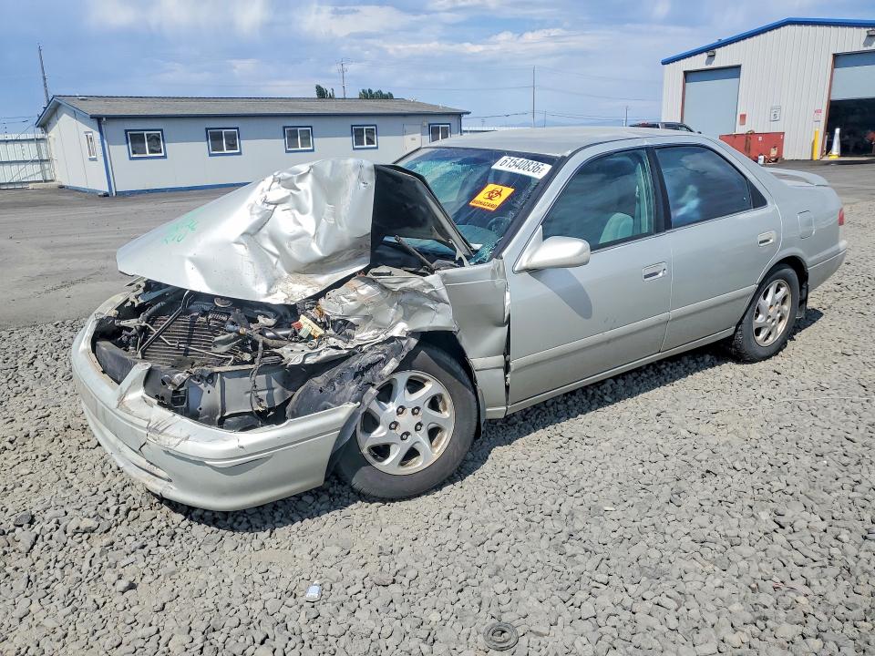 2001 Toyota Camry მანქანა იყიდება აუქციონზე, vin: 4T1BG22K41U041185, აუქციონის ნომერი: 61540836