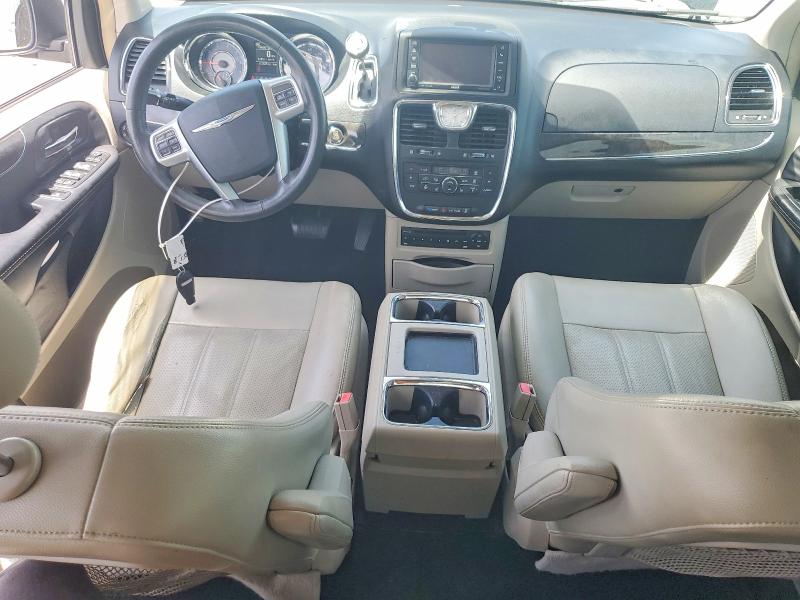 60991936 :رقم المزاد ، 2C4RC1CG0CR384000 vin ، 2012 Chrysler Town & Country مزاد بيع