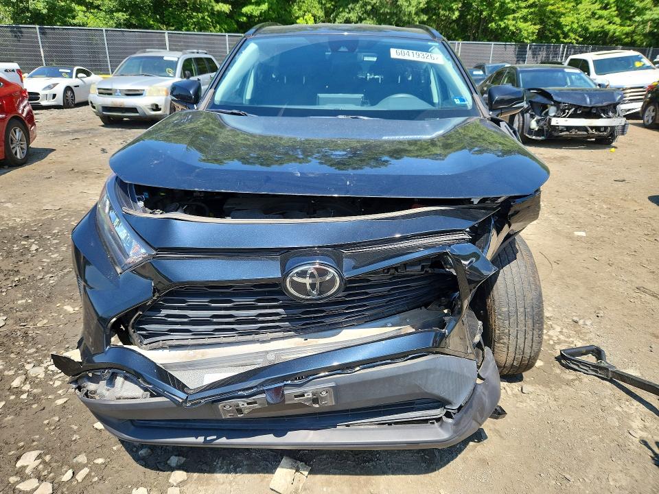 60419326 :رقم المزاد ، 2T3G1RFV9MC163431 vin ، 2021 Toyota Rav4 مزاد بيع