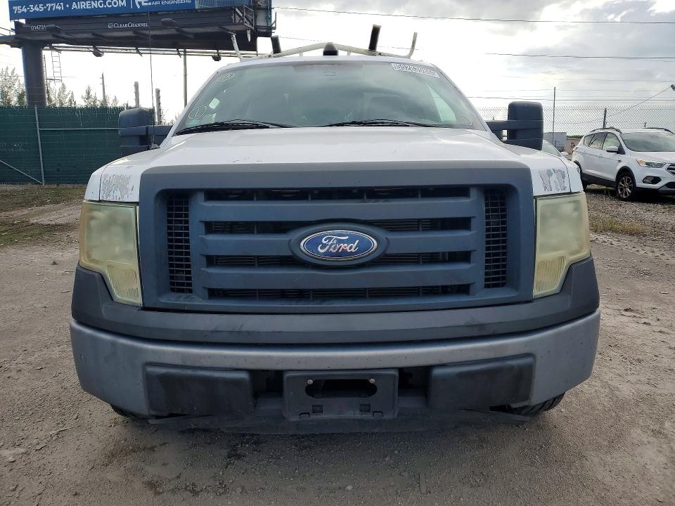 55283986 :رقم المزاد ، 1FTMF1CW2AKB11032 vin ، 2010 Ford F150 مزاد بيع