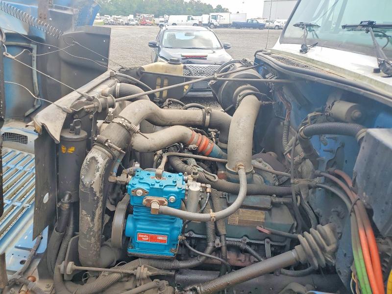 Продажа на аукционе авто 1999 International 4000, vin: 1HTSLABL8XH584515, номер лота: 60273786