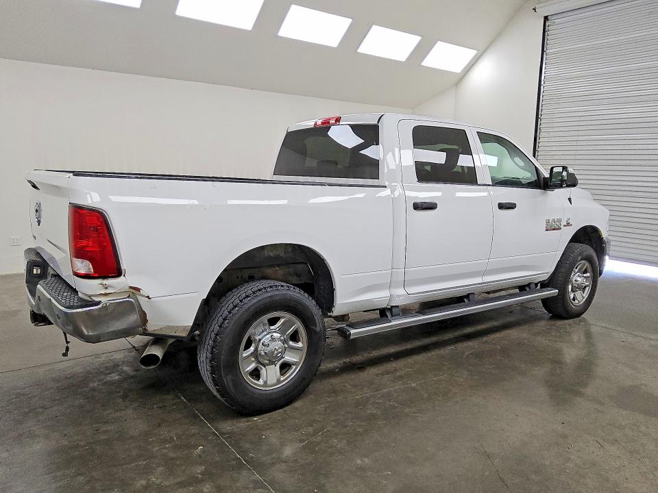 Продажа на аукционе авто 2018 Ram 2500, vin: 3C6UR5CL1JG417447, номер лота: 61530796