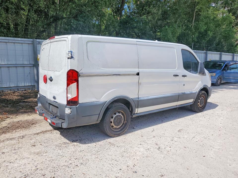 61356736 :رقم المزاد ، 1FTYE1YM7GKB19244 vin ، 2016 Ford Transit مزاد بيع