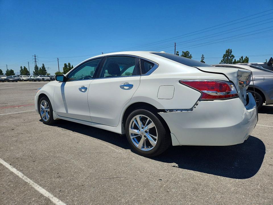 2014 Nissan Altima მანქანა იყიდება აუქციონზე, vin: 1N4AL3AP2EC187343, აუქციონის ნომერი: 60062076