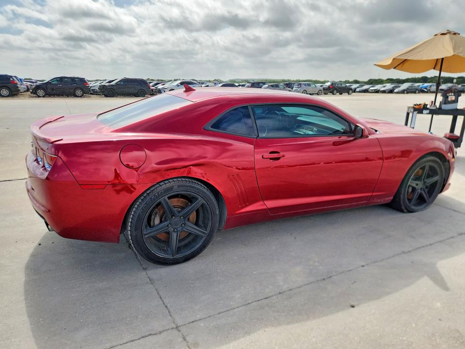2013 Chevrolet Camaro მანქანა იყიდება აუქციონზე, vin: 2G1FJ1EJ1D9124863, აუქციონის ნომერი: 61249106