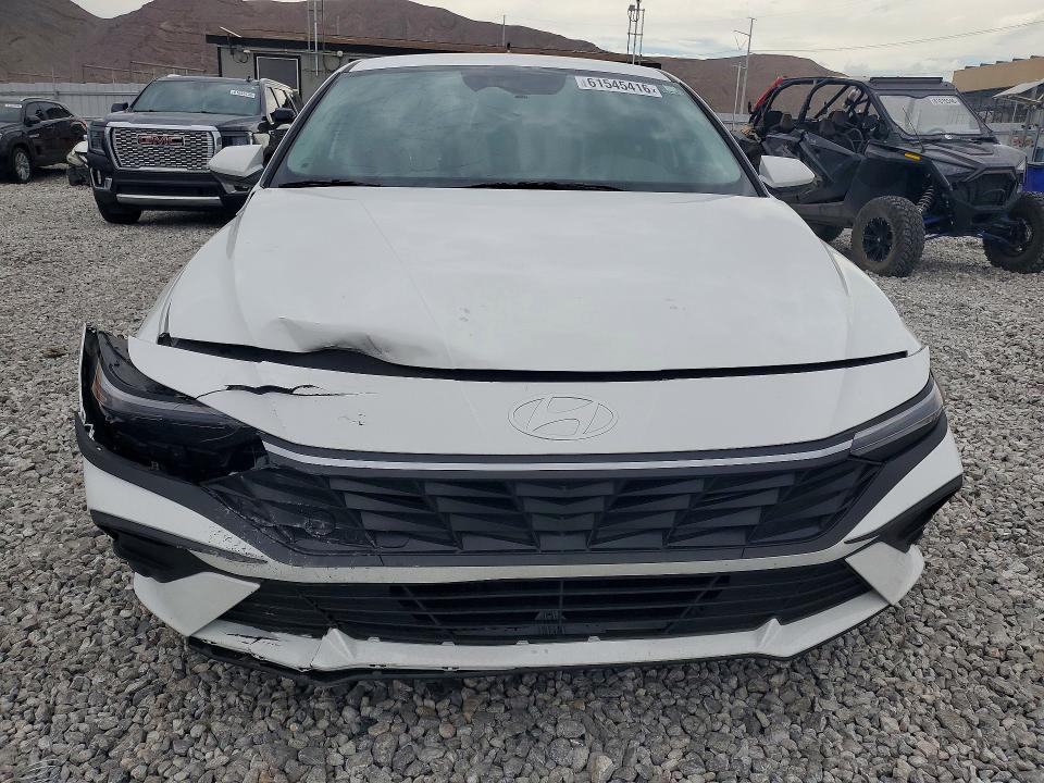 2024 Hyundai Elantra მანქანა იყიდება აუქციონზე, vin: KMHLL4DG3RU779107, აუქციონის ნომერი: 61545416