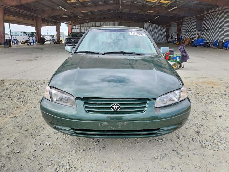 1999 Toyota Camry მანქანა იყიდება აუქციონზე, vin: JT2BF22K1X0181601, აუქციონის ნომერი: 61774936