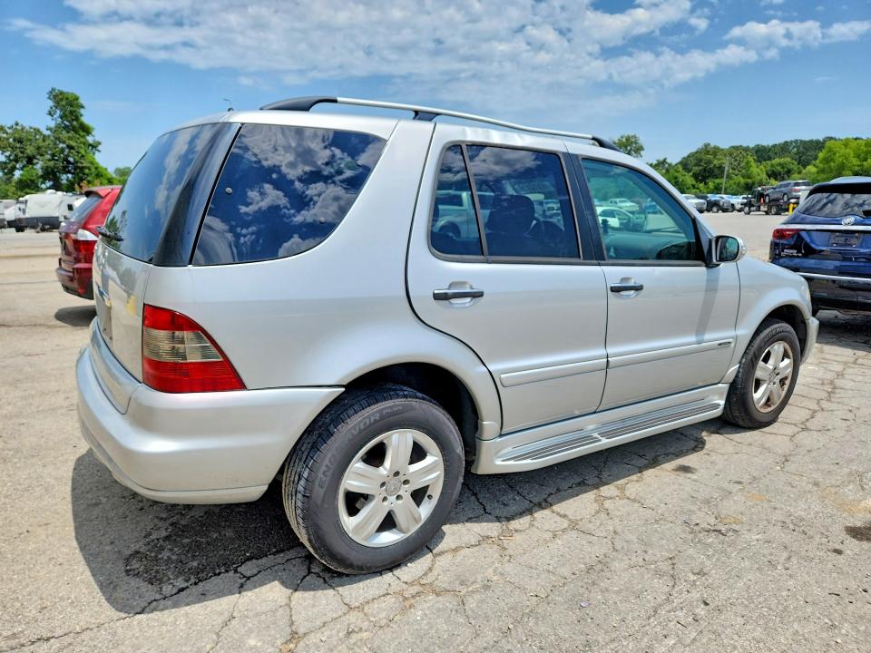 2005 Mercedes-benz Ml მანქანა იყიდება აუქციონზე, vin: 4JGAB57E85A566028, აუქციონის ნომერი: 60612116