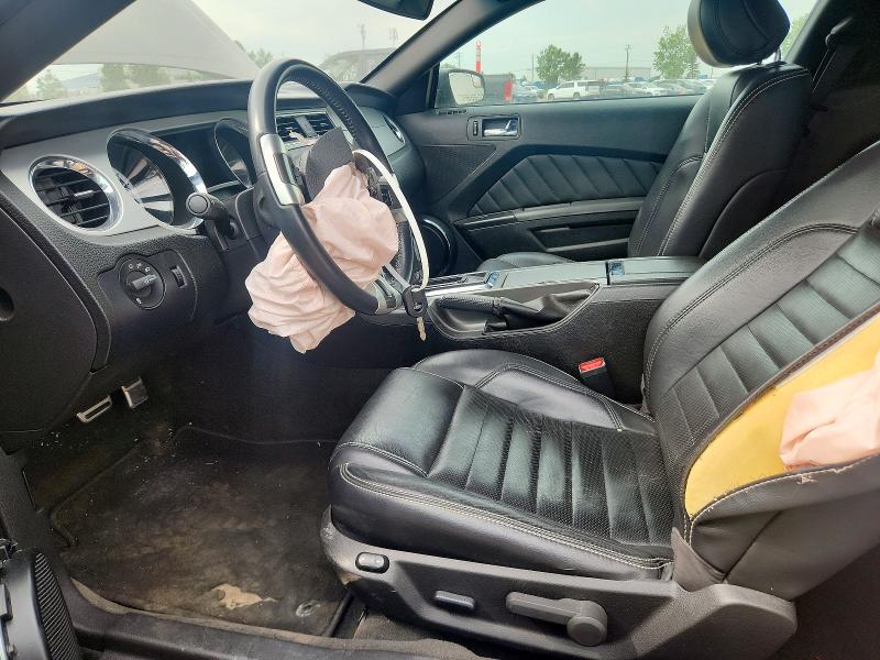 61576576 :رقم المزاد ، 1ZVBP8AM9D5214804 vin ، 2013 Ford Mustang مزاد بيع