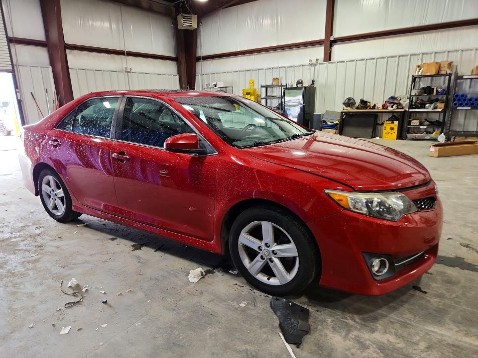 60798926 :رقم المزاد ، 4T1BF1FK4DU699195 vin ، 2013 Toyota Camry مزاد بيع