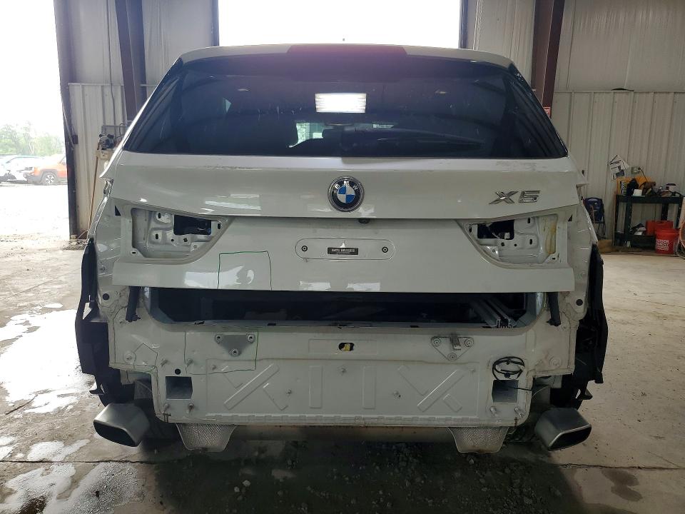 Продаж на аукціоні авто 2018 Bmw X5, vin: 5UXKR0C52J0X99690, номер лоту: 59844446