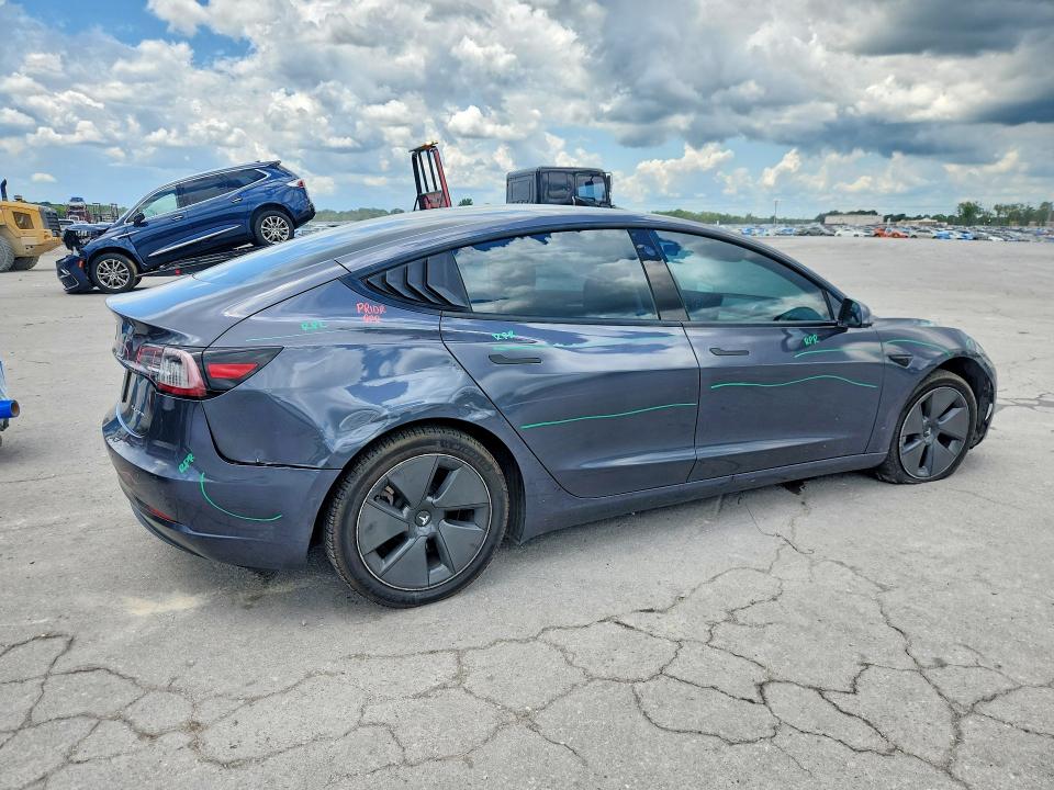 Auction sale of the 2022 Tesla Model 3, vin: 5YJ3E1EBXNF103353, lot number: 61008686