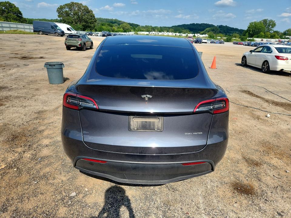 53562656 :رقم المزاد ، 7SAYGDEE8PF614092 vin ، 2023 Tesla Model Y مزاد بيع