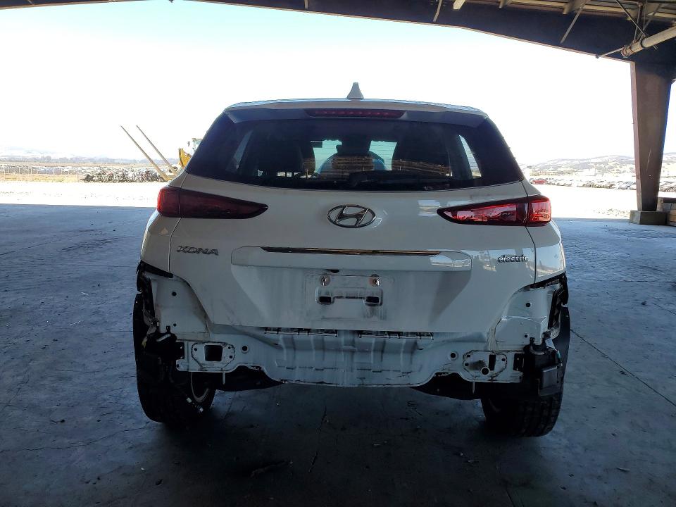 2021 Hyundai Kona მანქანა იყიდება აუქციონზე, vin: KM8K53AG8MU130058, აუქციონის ნომერი: 62706076