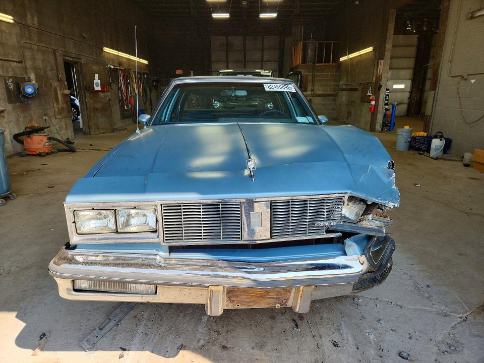 62460896 :رقم المزاد ، 1G3GM69Y4FR300532 vin ، 1985 Oldsmobile Cutlass Supreme مزاد بيع