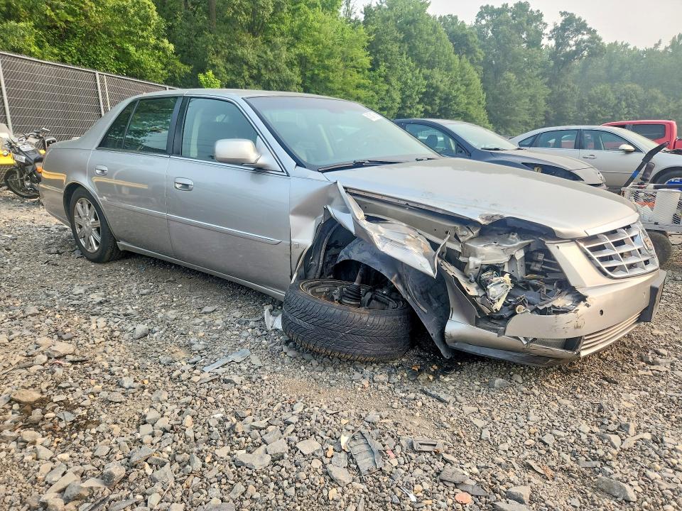 2008 Cadillac Dts მანქანა იყიდება აუქციონზე, vin: 1G6KD57Y88U178817, აუქციონის ნომერი: 61351706