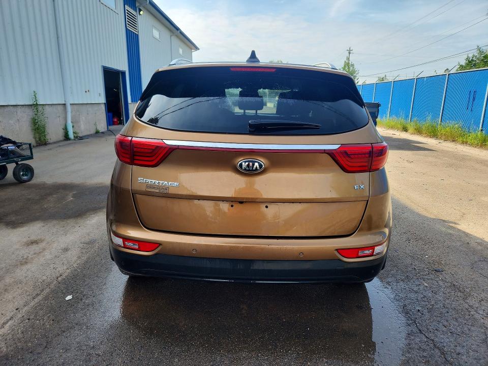 60474436 :رقم المزاد ، KNDPNCAC2H7057796 vin ، 2017 Kia Sportage مزاد بيع